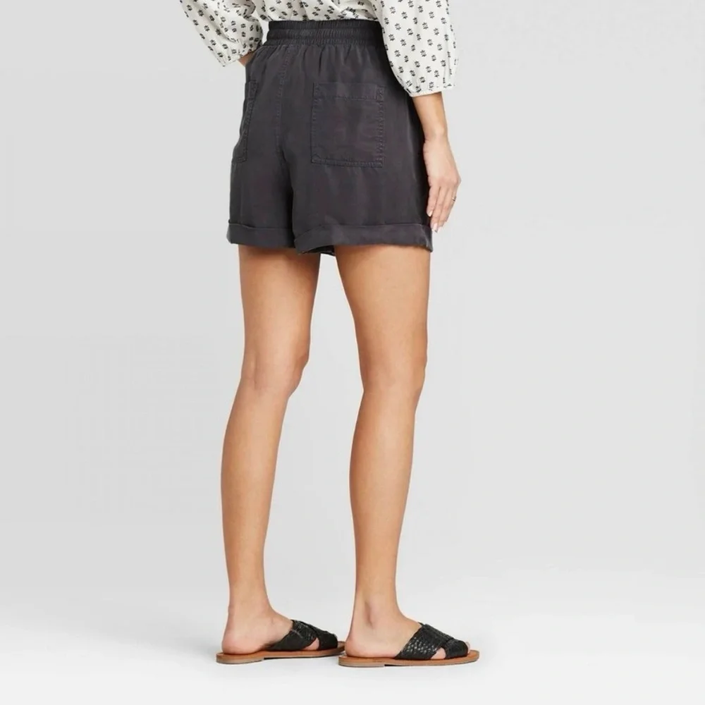 Universal Thread (2 PAIRS!) Size XS Women's Elastic-Waist utility Shorts - Picture 4 of 14